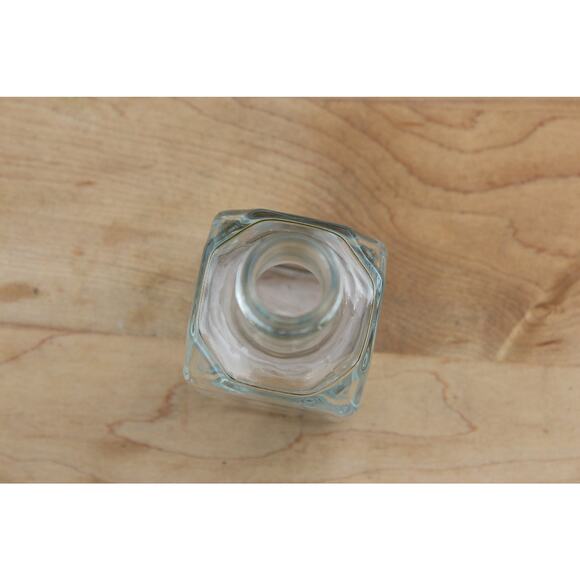 Simple Vintage Clear Glass Bottle / Flower Vase - Picture 6 of 7